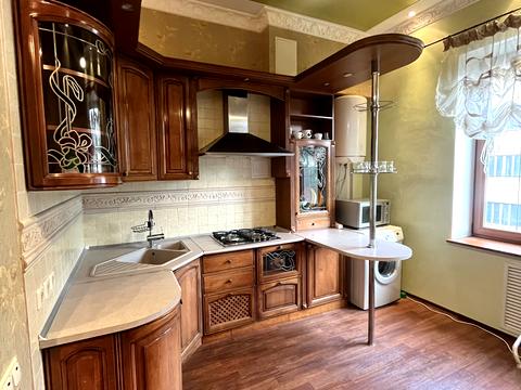 квартира за адресою Ділова вул. (Димитрова), 9-А