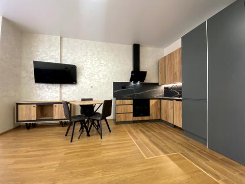 квартира за адресою Андрія Верхогляда вул. (Михайла Драгомирова), 14-А