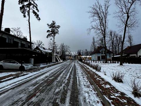 участок по адресу Дачна