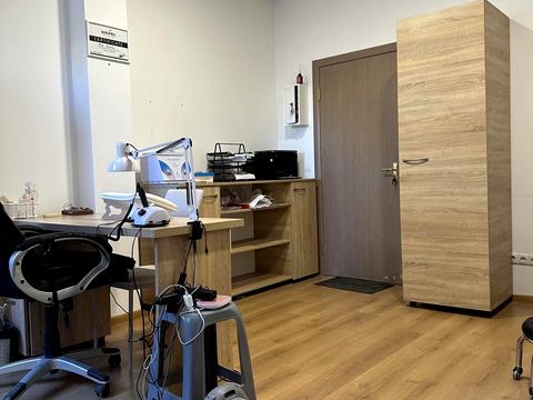 комерційна за адресою Ужгород, Академіка Шпеника вул. (Івана Анкудінова), 4