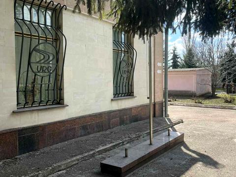комерційна за адресою Степана Чобану вул. (Добровольського), 1
