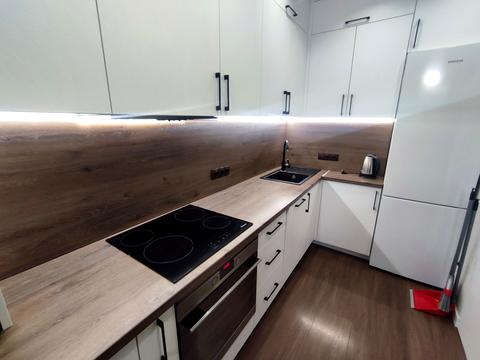 квартира по адресу Ревуцкого ул., 40-В