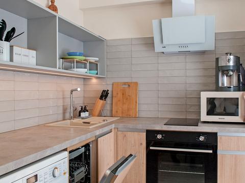 квартира за адресою Ольжича вул., 8