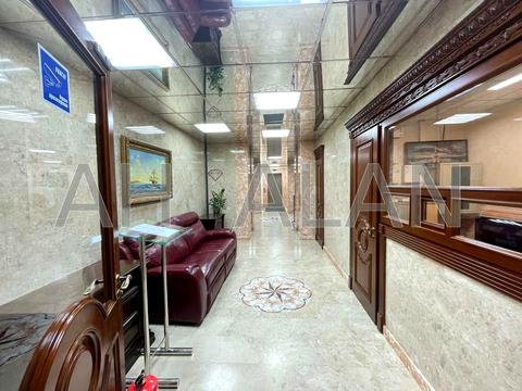 комерційна за адресою Крутий узвіз, 7