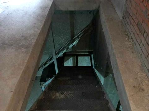 коммерческая по адресу Михаила Максимовича ул. (Онуфрія Трутенка), 3-Г