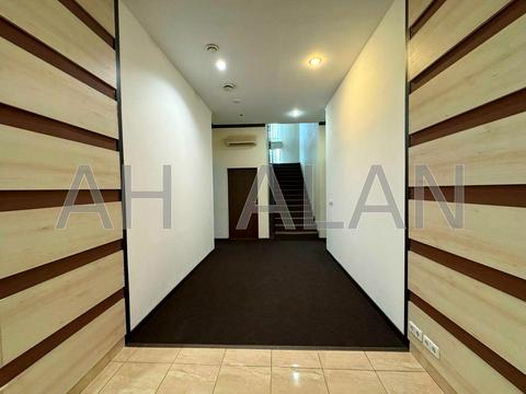 коммерческая по адресу Музейний пер., 4