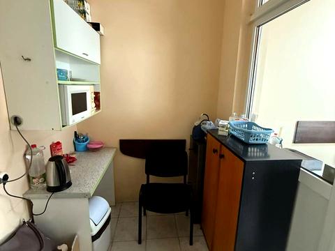 комерційна за адресою Володимира Антоновича вул. (Свердлова), 63