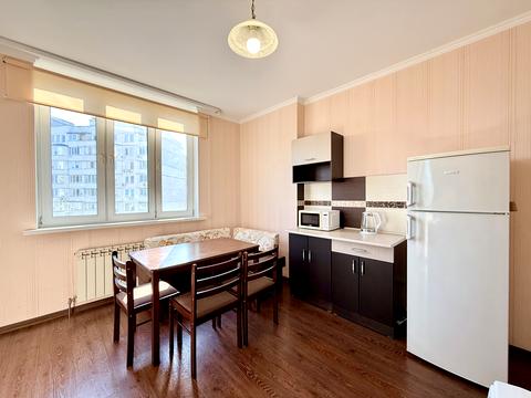 квартира по адресу Олены Пчилки ул., 5
