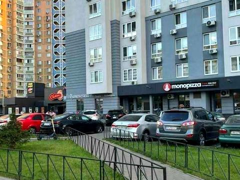 квартира за адресою Драгоманова вул., 10