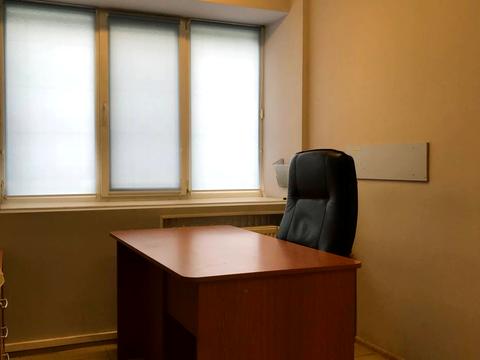 комерційна за адресою Мечникова вул. (Кловський), 18