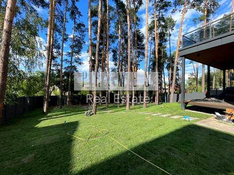 будинок за адресою Анни Ярославни вул.