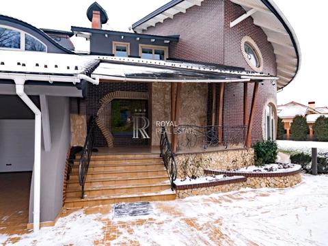 будинок за адресою Прикордонна вул., 1