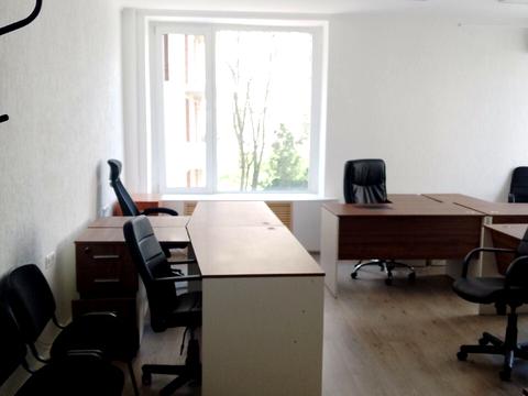 комерційна за адресою Болсуновська, 8