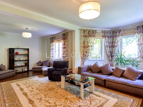 будинок за адресою Блакитна