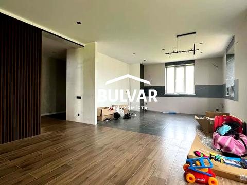 дом по адресу Старова ул.