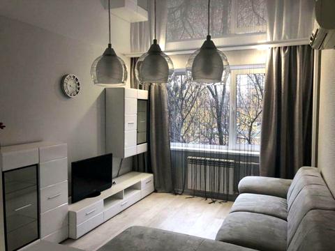 квартира за адресою Пантелеймона Куліша вул. (Челябінська), 19