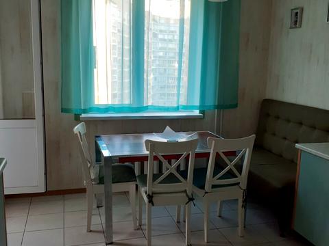 квартира за адресою Драгоманова вул., 14