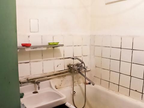 комната по адресу Космонавтів, 4