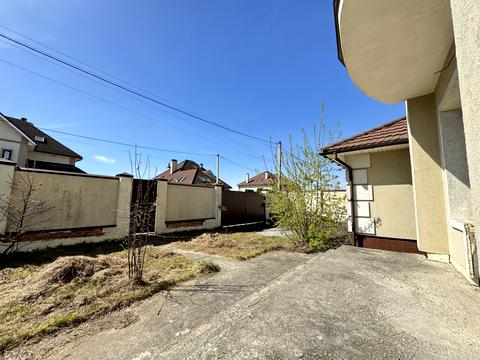 дом по адресу Молодіжна