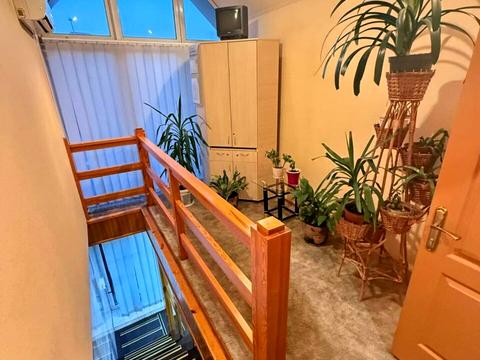 коммерческая по адресу Сергея Нигояна просп. (Калинина), 3