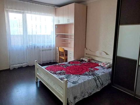 квартира по адресу Червоной Калины просп. (Владимира Маяковского), 59