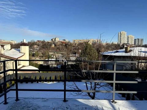 будинок за адресою Добрий Шлях вул.