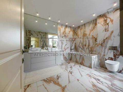 будинок за адресою Вишнева вул.