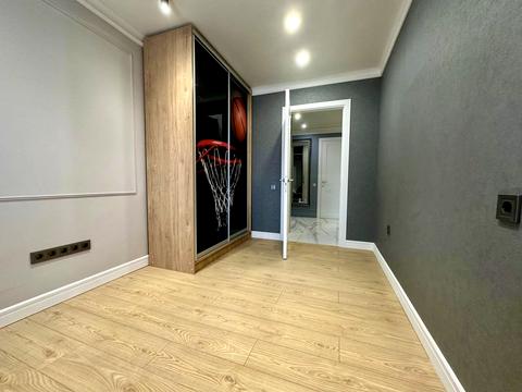 квартира по адресу Сергея Амброса ул., 23