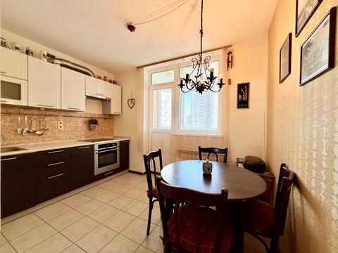 квартира за адресою Урлівська вул., 23
