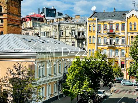 квартира по адресу Лисенка ул., 1