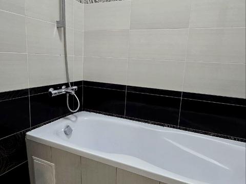 квартира за адресою Кирило-Мефодіївська вул., 2