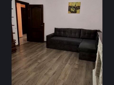 квартира за адресою Рея Бредбері вул., 7/14