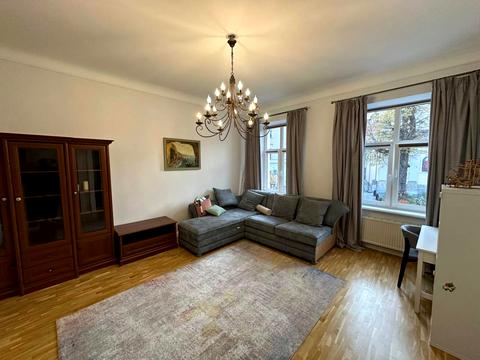 квартира за адресою Михайла Грушевського вул., 14а