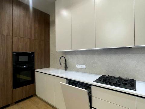 будинок за адресою Травнева