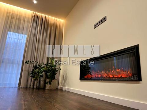 будинок за адресою Жовтнева