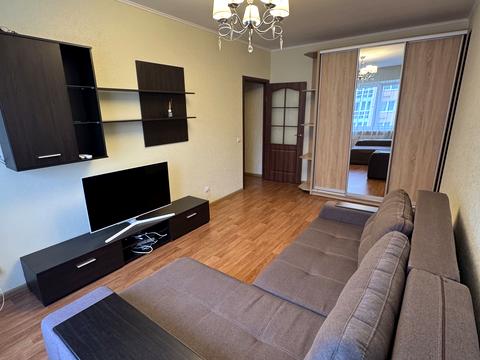 квартира за адресою Київ, Софії Русової вул., 5-Б