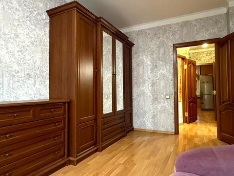 квартира за адресою Дмитра Яворницького просп. (Карла Маркса), 121