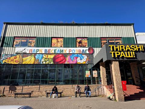комерційна за адресою Василя Стуса вул., 11а
