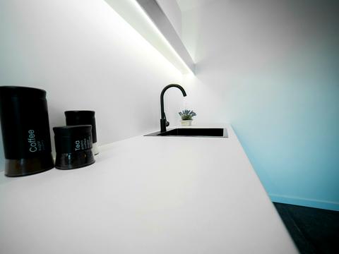 комерційна за адресою Вул. Дворецька, 46