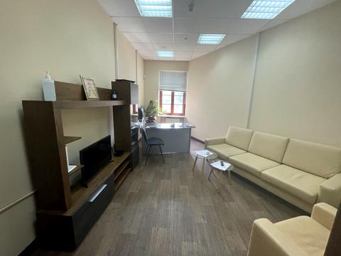 коммерческая по адресу Воздвиженський узвіз, 10А