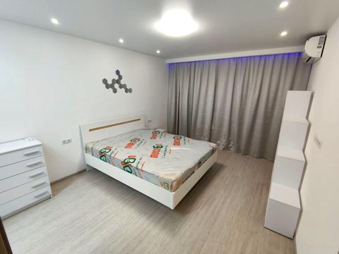 квартира за адресою Доківська вул., 10