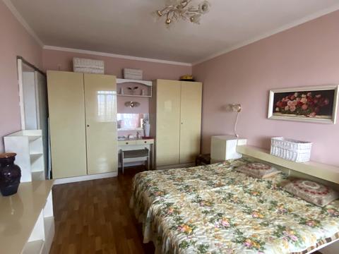 квартира за адресою Йорданська вул. (Лайоша Гавро), 17