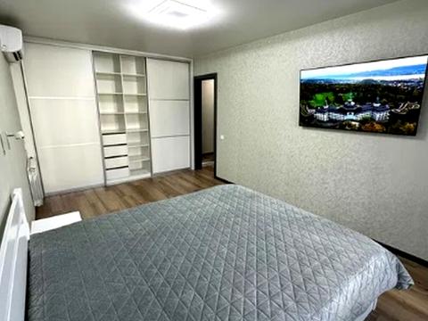 квартира за адресою Слави бульв., 6