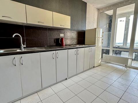 квартира за адресою Дніпровська набережна вул., 20-Б