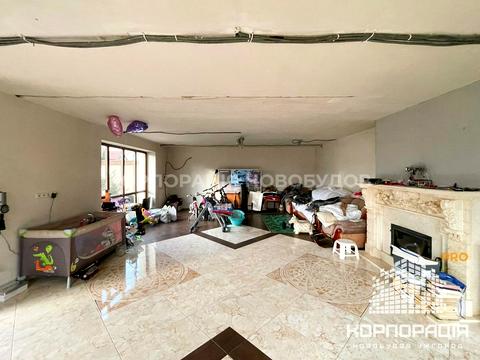 будинок за адресою Коритнянська вул., 1