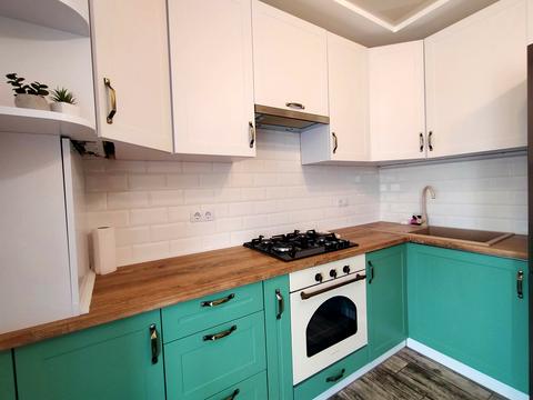 квартира по адресу Будівельників ул., 10