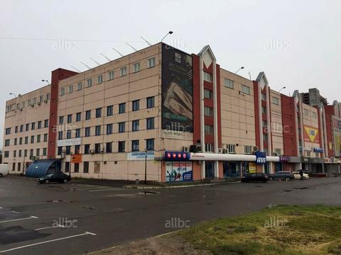 комерційна за адресою Братиславська вул., 52