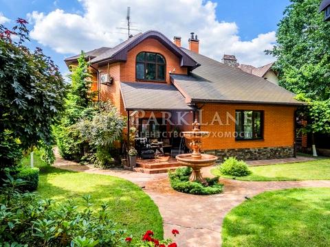 дом по адресу с. Петропавловская борщаговка, Казацкая ул. (Октябрьская)