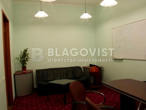 коммерческая по адресу Леси Украинки бульв., 27/2