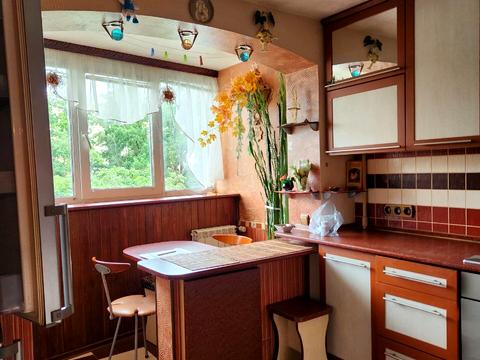 квартира за адресою Академіка Глушкова просп., 24